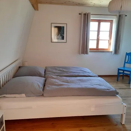 Apartmán Hof Ruemland *