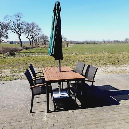 Hof Ruemland アパート Hollingstedt